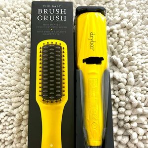 DRYBAR THE BABY BRUSH CRUSH